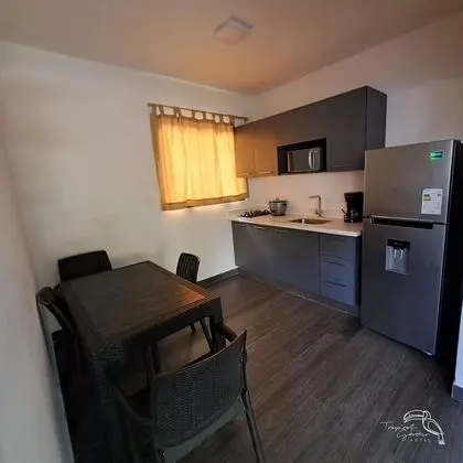 Family Apart Daire, Birden Çok Yatak, Sigara İçilmez, Havuz Manzaralı