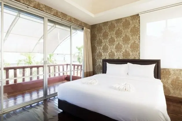 Three-Storey Villa with Private Pool
