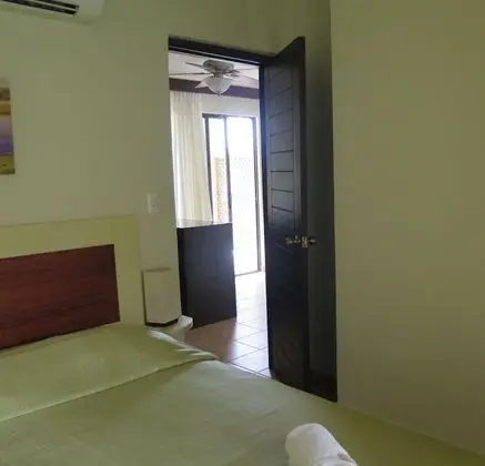Comfort Apart Daire, 2 Yatak Odası, Küçük Mutfak, Bahçe Manzaralı
