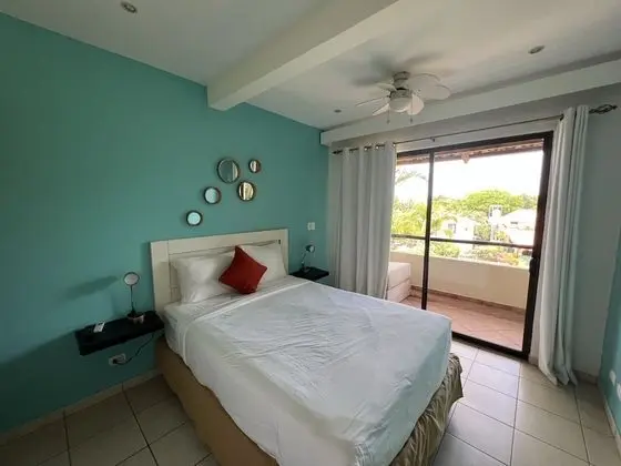 Deluxe Apart Daire, 2 Yatak Odası, Küçük Mutfak, Kısmi Deniz Manzaralı