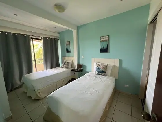Deluxe Apart Daire, 2 Yatak Odası, Küçük Mutfak, Kısmi Deniz Manzaralı