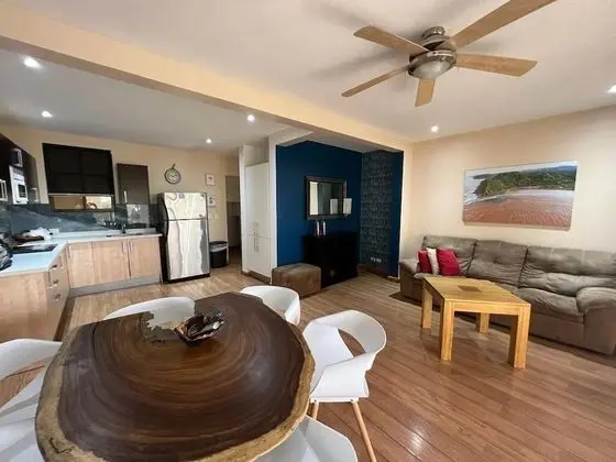 Deluxe Apart Daire, 2 Yatak Odası, Küçük Mutfak, Kısmi Deniz Manzaralı