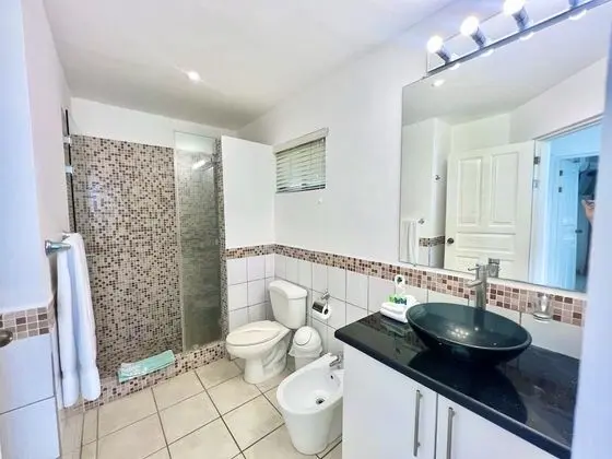 Deluxe Apart Daire, 2 Yatak Odası, Küçük Mutfak, Kısmi Deniz Manzaralı