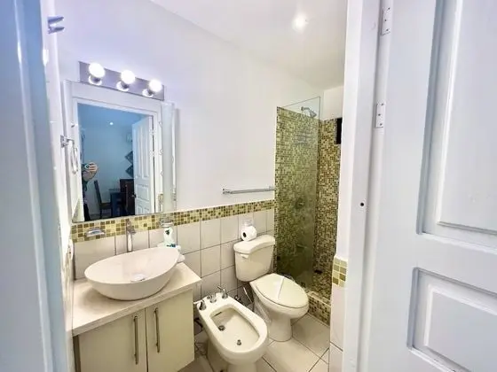 Deluxe Stüdyo, 1 Yatak Odası, Küçük Mutfak, Bahçe Manzaralı (3rd Level-No Elevator)
