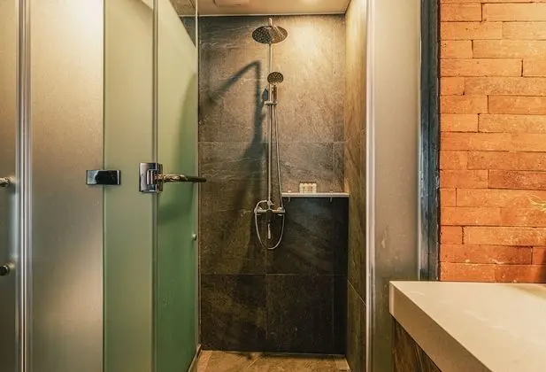 İki Ayrı Yataklı Oda (Nomad Twin Room)