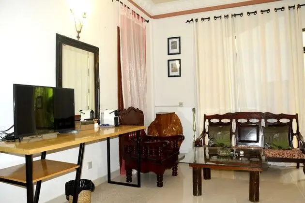 Grand Süit, 1 Yatak Odası, Bahçe Manzaralı