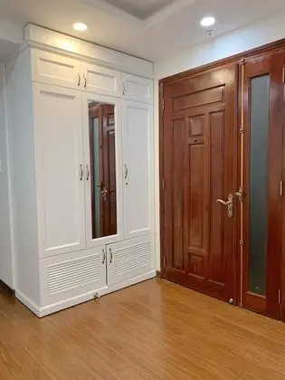 Deluxe Stüdyo, Penceresiz