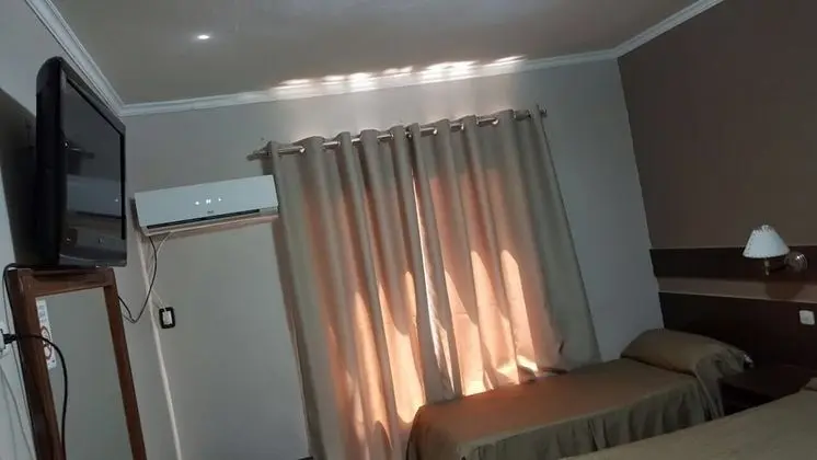Standard Üç Kişilik Oda