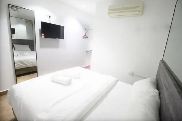 Standard Tek Büyük Yataklı Oda