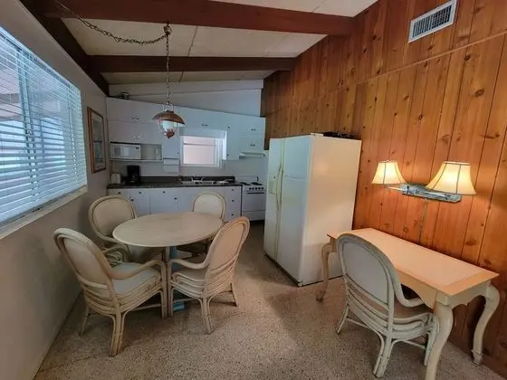 2 bedroom with kitchen (206)
