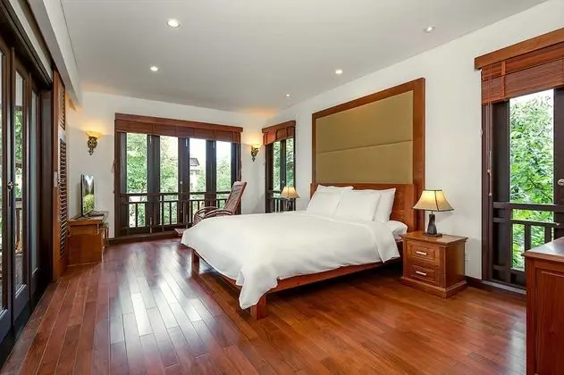 Villa, 4 Yatak Odası, Kişiye Özel Havuzlu, Bahçe Manzaralı