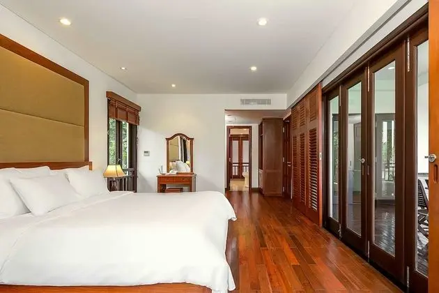 Villa, 4 Yatak Odası, Kişiye Özel Havuzlu, Bahçe Manzaralı