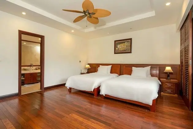 Villa, 4 Yatak Odası, Kişiye Özel Havuzlu, Bahçe Manzaralı