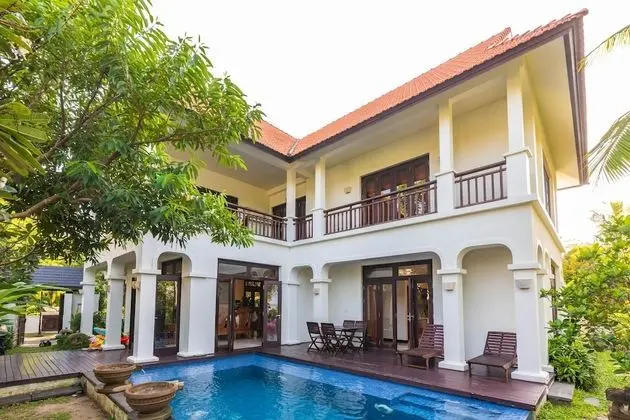 Villa, 4 Yatak Odası, Kişiye Özel Havuzlu, Bahçe Manzaralı