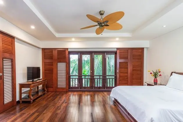 Villa, 4 Yatak Odası, Kişiye Özel Havuzlu, Bahçe Manzaralı