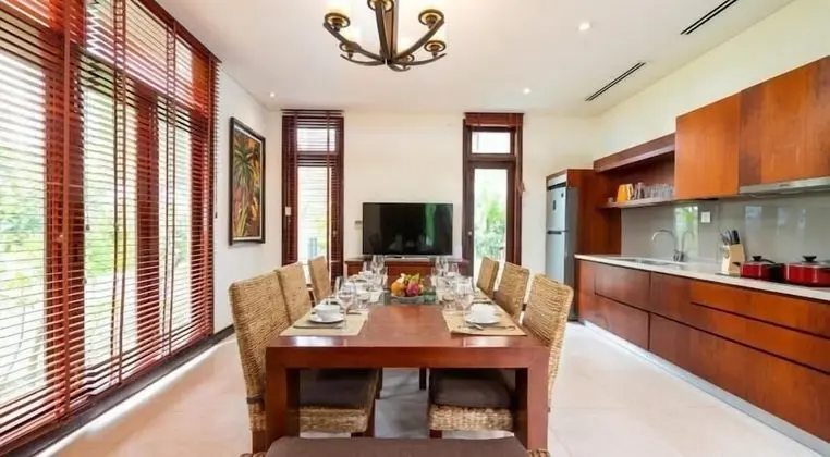 Villa, 4 Yatak Odası, Kişiye Özel Havuzlu, Bahçe Manzaralı