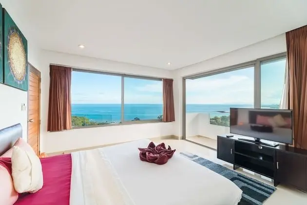 Four Bedrooms Villa