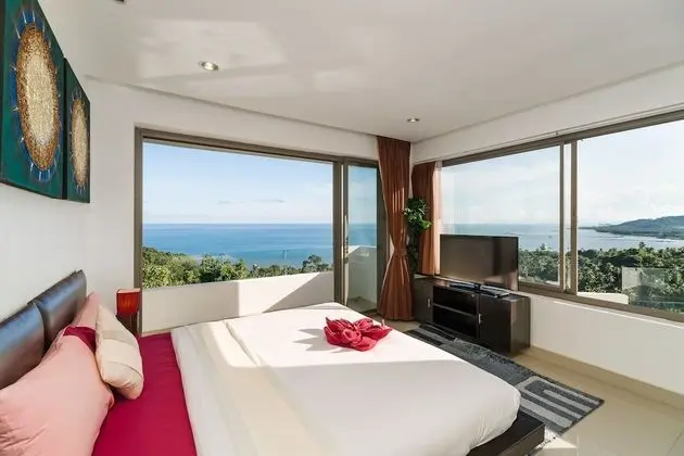 Four Bedrooms Villa