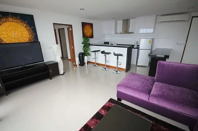 2 Bedrooms Deluxe Apartment