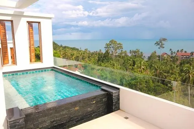 2 Bedrooms Penthouse Apartment