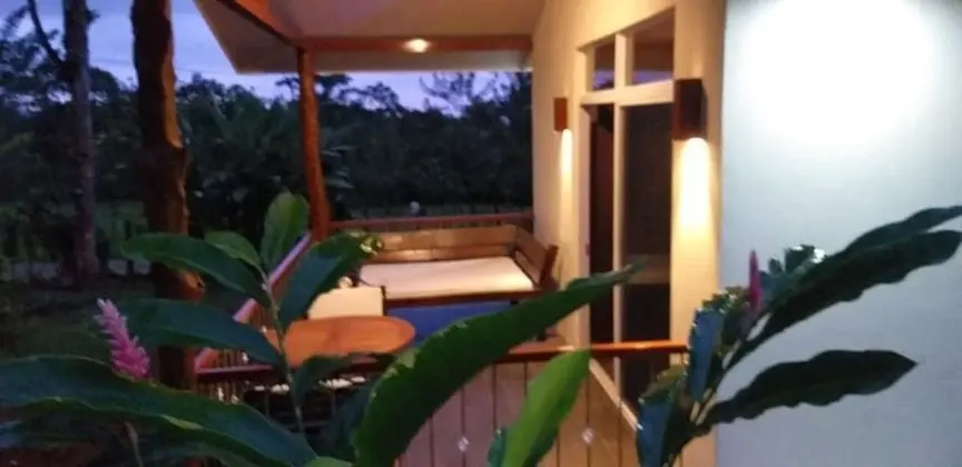 Tropical Villa With jacuzzi B4