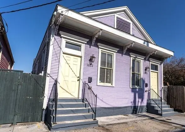 Ev (Tropical Treme Home Mins to the Frenc)
