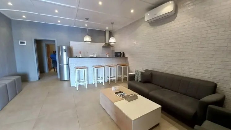 Deluxe Tek Büyük Yataklı Oda, 1 En Büyük (King) Boy Yatak, Havuz Manzaralı