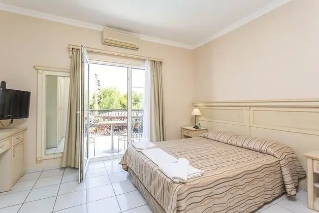 Standart Oda, Bahçe Manzaralı