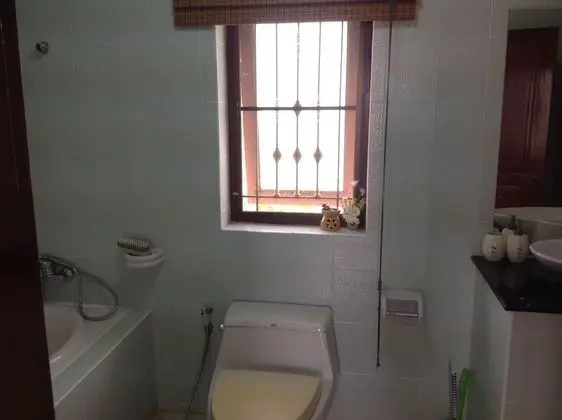 3-Bedroom Deluxe House