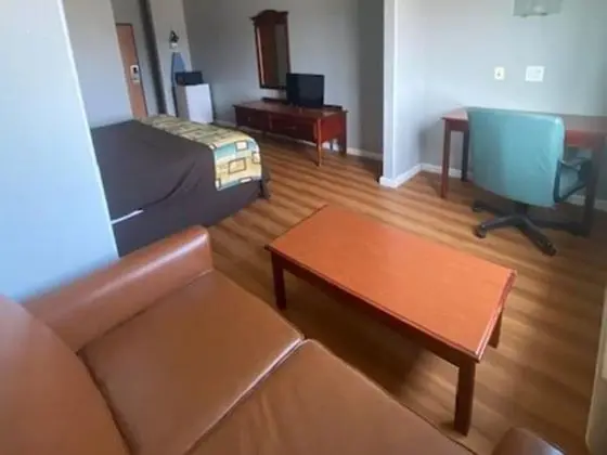 Oda, 1 En Büyük (King) Boy Yatak, Sigara İçilebilir