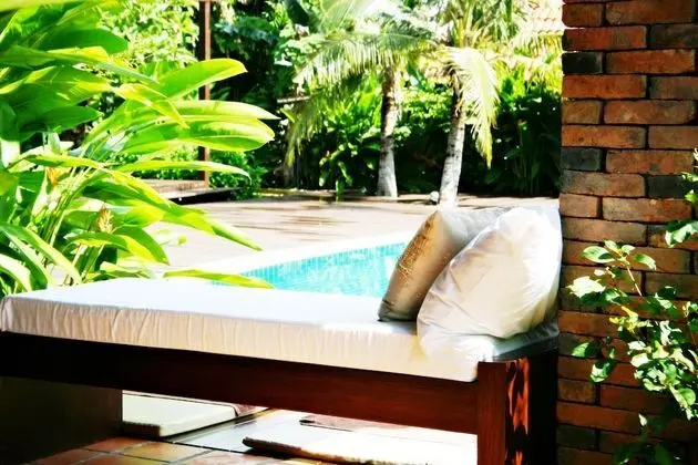 Deluxe Oda (Pool Verandah)