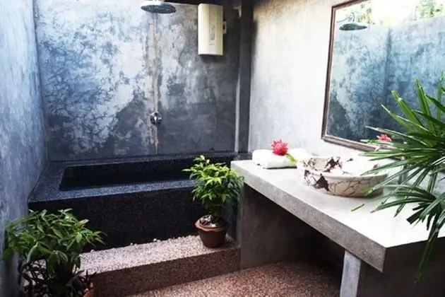 Deluxe Oda (Pool Verandah)