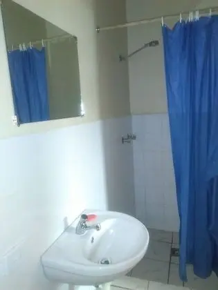 Üç Kişilik Oda