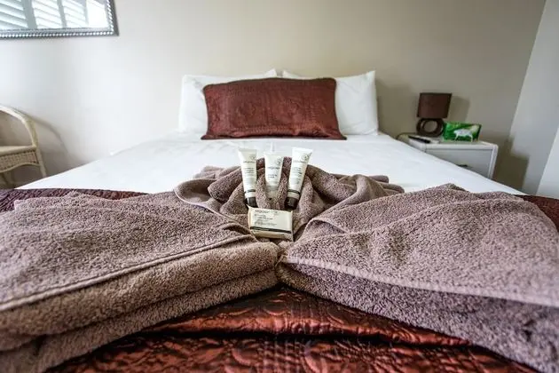 Standard Oda (Queen size motel suite)