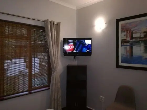 Standard Oda, 1 Büyük (Queen) Boy Yatak