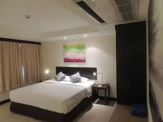 Deluxe Cabana