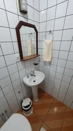Economy Tek Büyük veya İki Ayrı Yataklı Oda