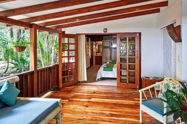 Standard Oda, Plaj Kenarı