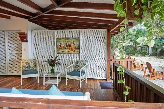 Standard Oda, Plaj Kenarı