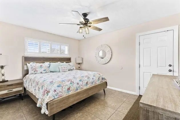 Ev (Gulf Holiday Home - (3/2))