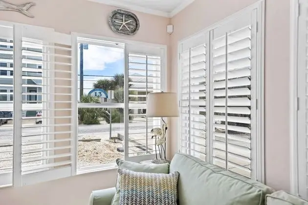 Ev (Gulf Holiday Home - (3/2))