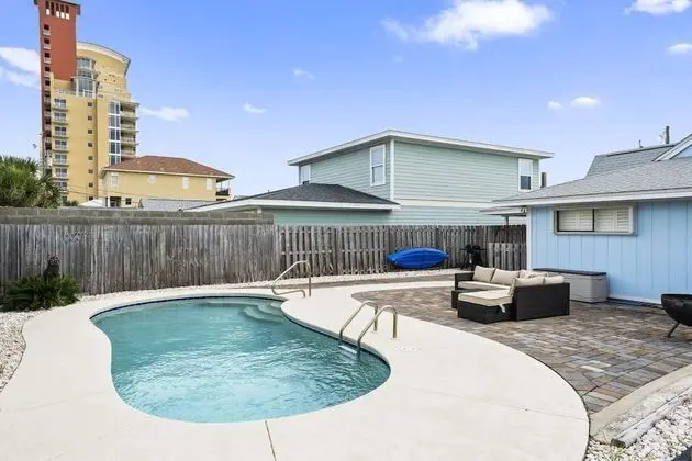 Ev (Gulf Holiday Home - (3/2))
