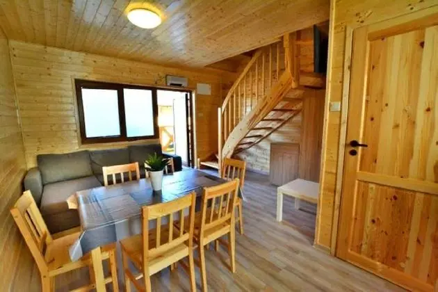 Kır Evi (A3)