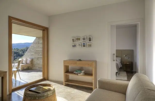 Family Oda, Teras, Dağ Manzaralı