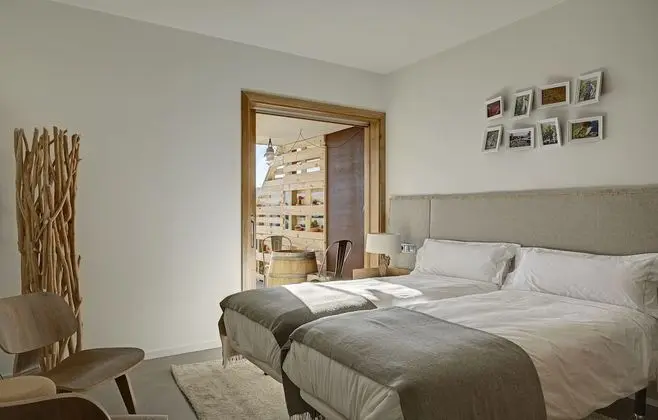 Tek Büyük Yataklı Oda, Teras, Dağ Manzaralı