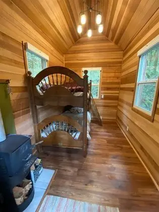 Sleeper Cabin 3 - White Rabbit