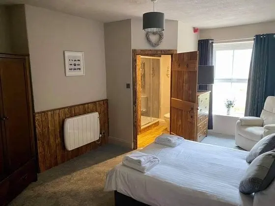 Comfort Tek Büyük Yataklı Oda
