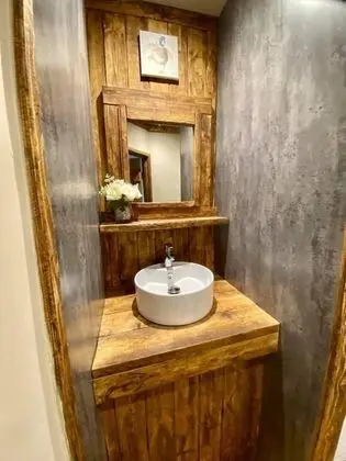 Comfort Tek Büyük Yataklı Oda