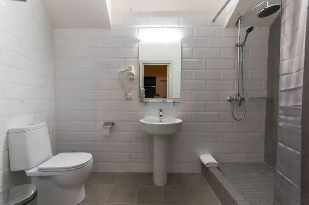 Superior Dört Kişilik Oda