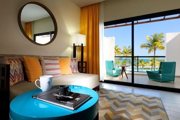 Junior Suite Poolside Ocean View + EXCLUSIVE Cap Cana Benefits